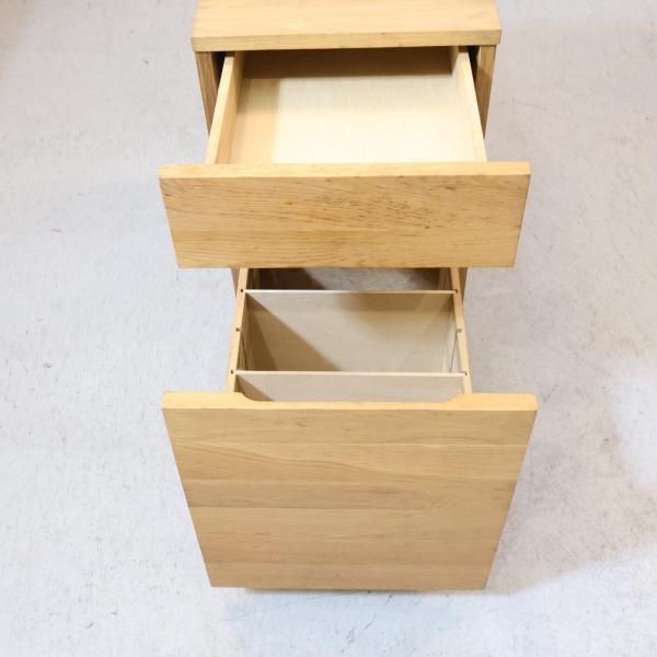 人気のMUJI(無印良品)のオーク材パーソナルデスク&ワゴン 人気のMUJI(無印良品)のオーク材パーソナルデスク&ワゴン