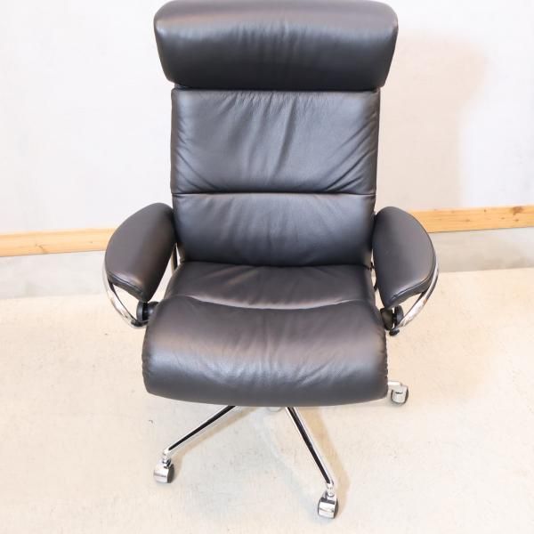 展示品◇北欧ノルウェーのメーカーEKORNES(エコーネス)社の 展示品◇北欧ノルウェーのメーカーEKORNES(エコーネス)社の