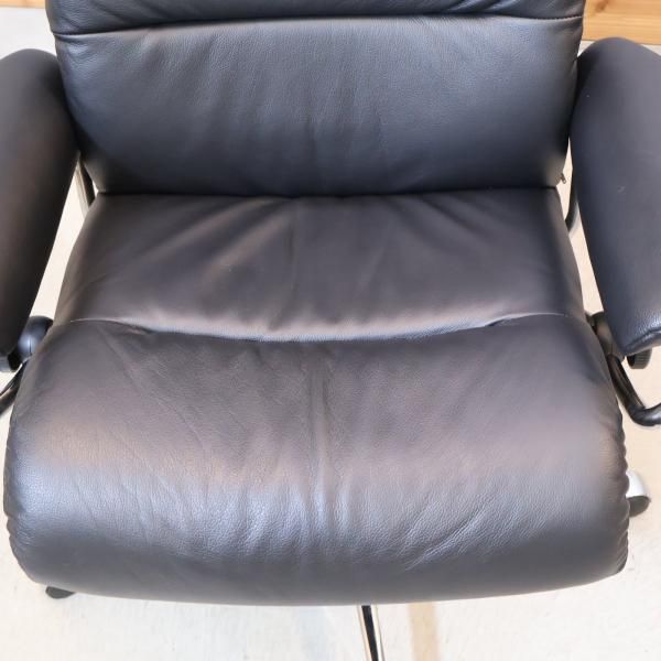展示品◇北欧ノルウェーのメーカーEKORNES(エコーネス)社の 展示品◇北欧ノルウェーのメーカーEKORNES(エコーネス)社の