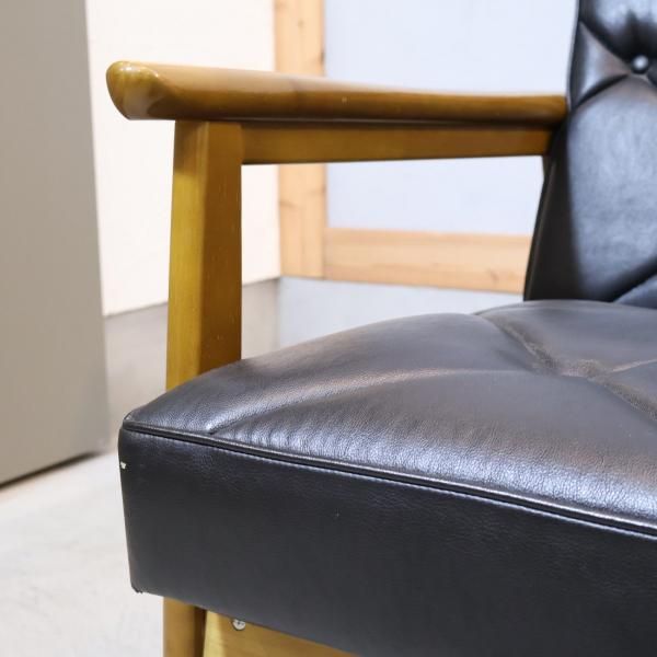 karimoku(カリモク家具)より 2シーターソファです!北欧スタイル karimoku(カリモク家具)より 2シーターソファです!北欧スタイル