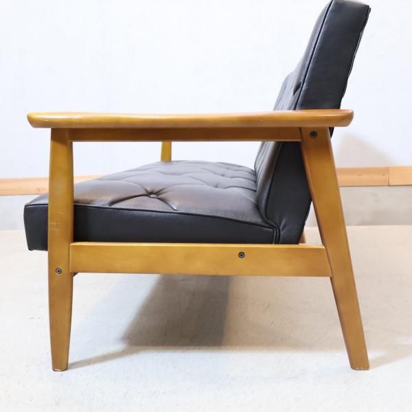 karimoku(カリモク家具)より 2シーターソファです!北欧スタイル karimoku(カリモク家具)より 2シーターソファです!北欧スタイル