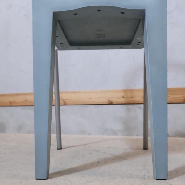 イタリアのデザイナーズ家具ブランドKARTELL(カルテル)のDr.Glob イタリアのデザイナーズ家具ブランドKARTELL(カルテル)のDr.Glob