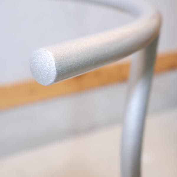 イタリアのデザイナーズ家具ブランドKARTELL(カルテル)のDr.Glob イタリアのデザイナーズ家具ブランドKARTELL(カルテル)のDr.Glob