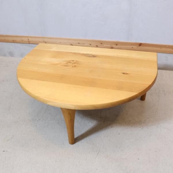 飛騨高山の家具メーカー キツツキマークの飛騨産業(HIDA)。森の
