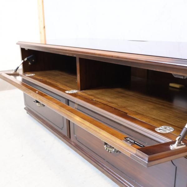 karimoku(カリモク家具)の人気シリーズCOLONIAL(コロニアル)のTV karimoku(カリモク家具)の人気シリーズCOLONIAL(コロニアル)のTV