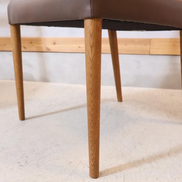 karimoku(カリモク家具)のCT6155 オーク材 ダイニングチェアー2 karimoku(カリモク家具)のCT6155 オーク材 ダイニングチェアー2