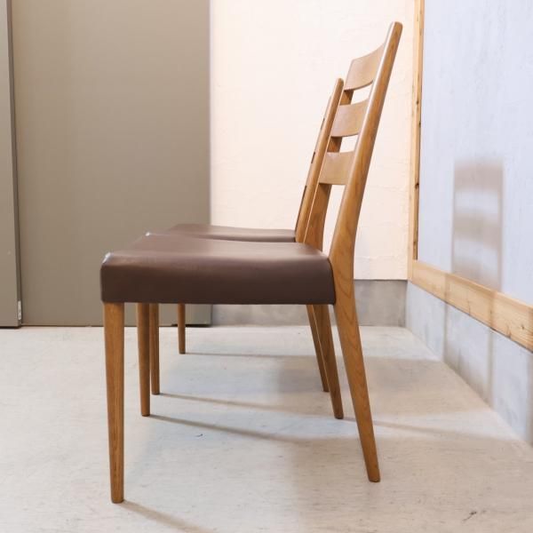 karimoku(カリモク家具)のCT6155 オーク材 ダイニングチェアー2 karimoku(カリモク家具)のCT6155 オーク材 ダイニングチェアー2