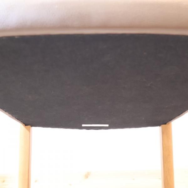 karimoku(カリモク家具)のCT6155 オーク材 ダイニングチェアー2