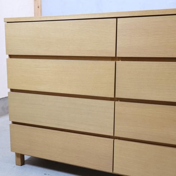 人気の無印良品(MUJI)のオーク材を使用したチェスト4段・幅120cm 人気の無印良品(MUJI)のオーク材を使用したチェスト4段・幅120cm