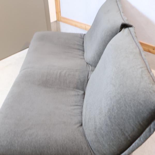 フランスのligne roset(リーンロゼ)のパスカル・ムールグ フランスのligne roset(リーンロゼ)のパスカル・ムールグ