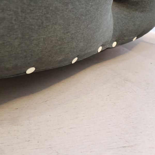 フランスのligne roset(リーンロゼ)のパスカル・ムールグ フランスのligne roset(リーンロゼ)のパスカル・ムールグ