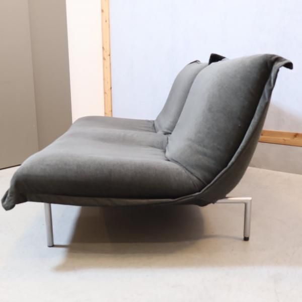 フランスのligne roset(リーンロゼ)のパスカル・ムールグ フランスのligne roset(リーンロゼ)のパスカル・ムールグ
