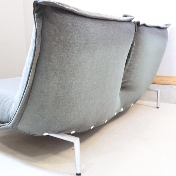 フランスのligne roset(リーンロゼ)のパスカル・ムールグ フランスのligne roset(リーンロゼ)のパスカル・ムールグ
