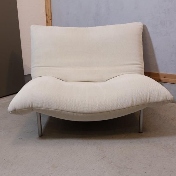 フランスのligne roset(リーンロゼ)のパスカル・ムールグ フランスのligne roset(リーンロゼ)のパスカル・ムールグ