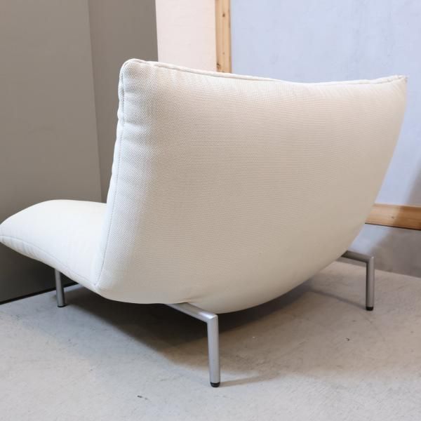 フランスのligne roset(リーンロゼ)のパスカル・ムールグ フランスのligne roset(リーンロゼ)のパスカル・ムールグ