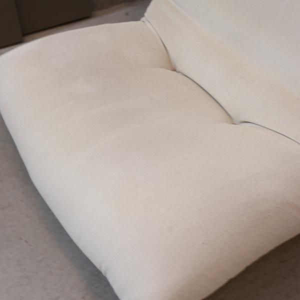 フランスのligne roset(リーンロゼ)のパスカル・ムールグ フランスのligne roset(リーンロゼ)のパスカル・ムールグ