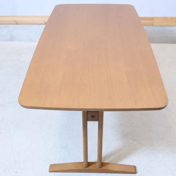 人気のkarimoku60(カリモク60+) カフェテーブル1200です。ソファ 人気のkarimoku60(カリモク60+) カフェテーブル1200です。ソファ
