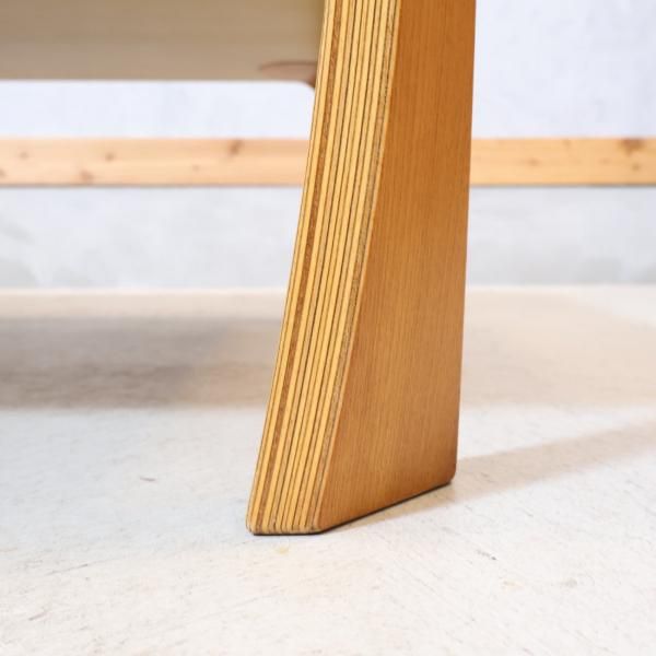 天童木工(TENDO)のロングセラー商品、乾三郎の座卓(板目) W121cm 天童木工(TENDO)のロングセラー商品、乾三郎の座卓(板目) W121cm