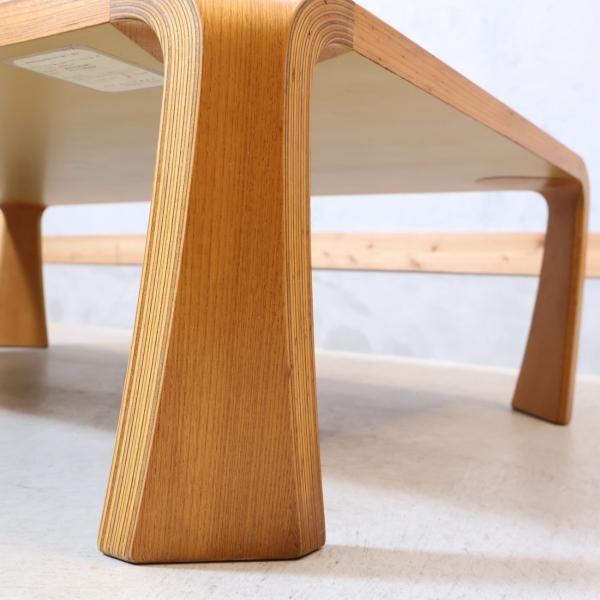 天童木工(TENDO)のロングセラー商品、乾三郎の座卓(板目) W121cm 天童木工(TENDO)のロングセラー商品、乾三郎の座卓(板目) W121cm
