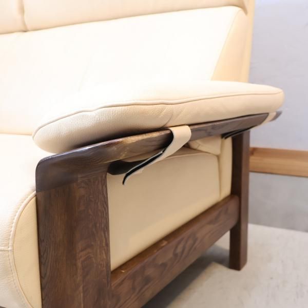 karimoku(カリモク家具)のdirettore(ディレトーレ)シリーズの本 karimoku(カリモク家具)のdirettore(ディレトーレ)シリーズの本