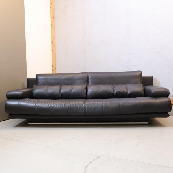 IDC OTSUKA(大塚家具)取り扱いのドイツのメーカーROLF BENZ