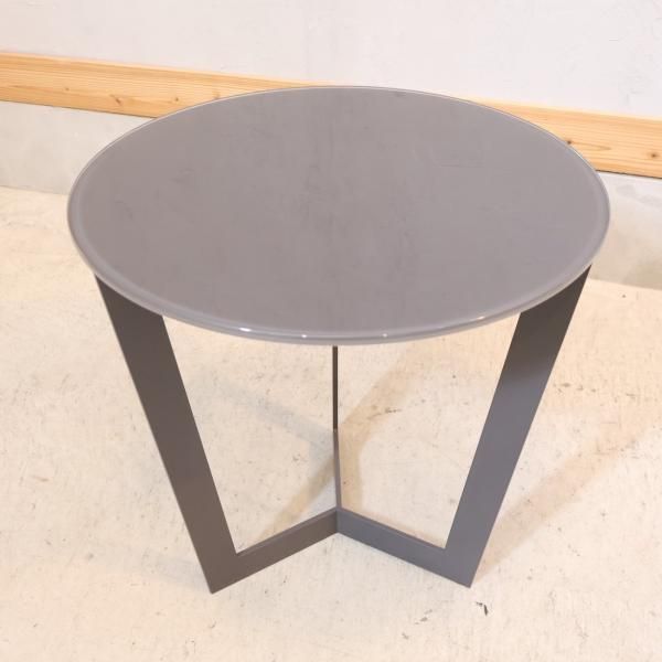 【美品】cattelan italiaカッテランイタリア Vinyl定価14万円 イタリアの家具メーカーCattelan Italia(カッテランイタリア) 円形