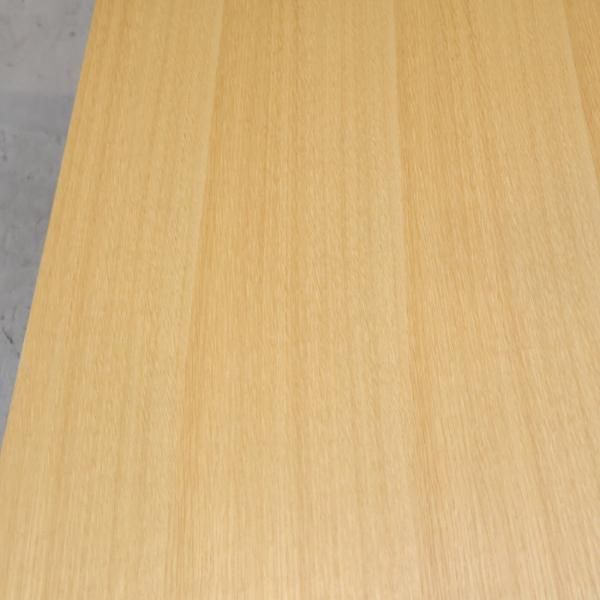 IDEE（イデー)のDe-foe SQUARE（デフォー スクエア) ローテーブル