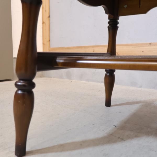 Karimoku(カリモク家具)のCOLONIAL(コロニアル)シリーズ
