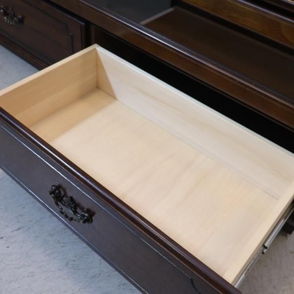 karimoku(カリモク家具)の人気シリーズCOLONIAL(コロニアル)のTV karimoku(カリモク家具)の人気シリーズCOLONIAL(コロニアル)のTV