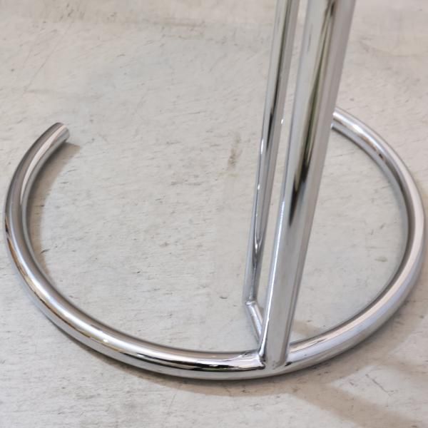 IDC OTSUKA(大塚家具)で取り扱われていたアイリーン・グレイ IDC OTSUKA(大塚家具)で取り扱われていたアイリーン・グレイ