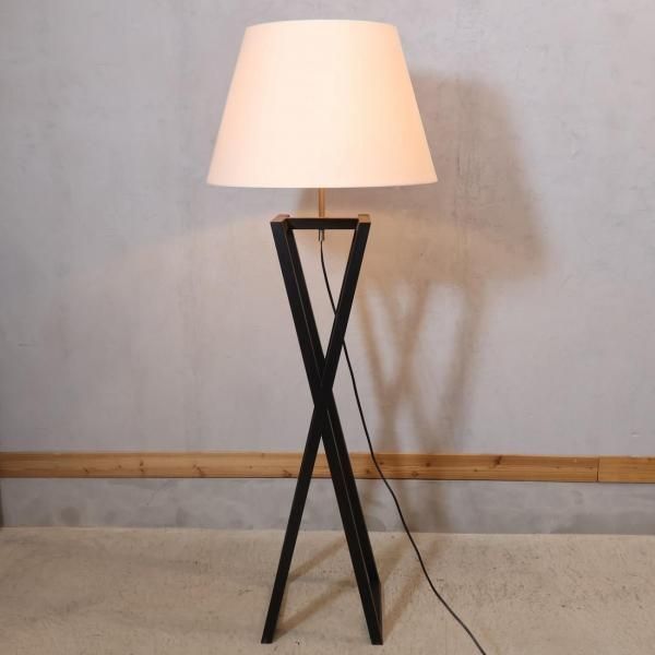 ジョルジオ・アルマーニの哲学が息づくホームインテリアコレクション