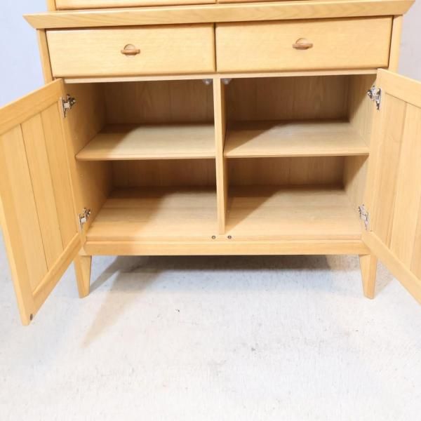 日進木工 nissin WHITE WOOD オーク材 食器棚 カップボード 飛騨高山の日進木工(nissin)のWHITE WOOD(ホワイトウッド