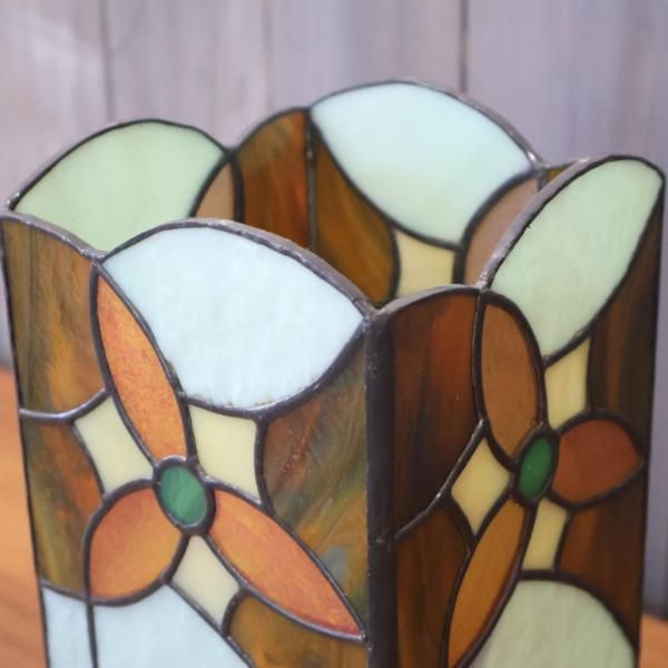 ⭐️とん様 御専用⭐️【ヴィンテージ】ステンドグラスランプ 傘部分 花柄 ⭐️とん様 御専用⭐️【ヴィンテージ】ステンドグラスランプ 傘