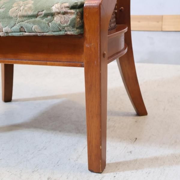 MITSUKOSHI(三越)の高級家具、Brugge(ブルージュ)のアーム MITSUKOSHI(三越)の高級家具、Brugge(ブルージュ)のアーム