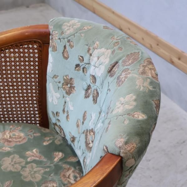 MITSUKOSHI(三越)の高級家具、Brugge(ブルージュ)のアーム