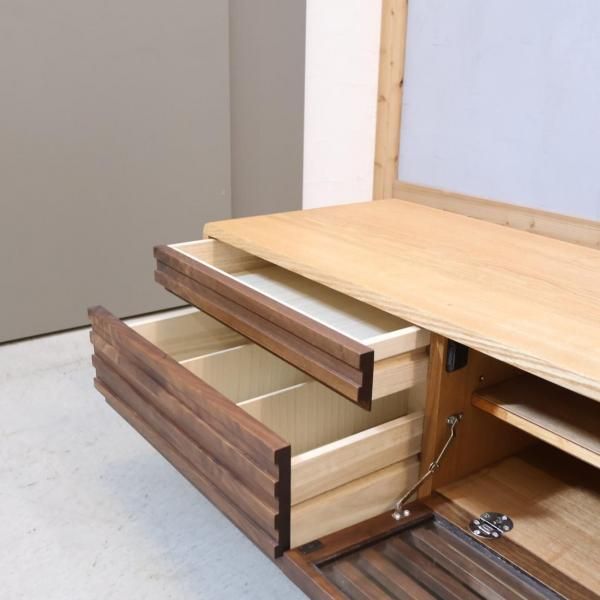 【美品】アクタス　レリーフ　テレビボード　テレビ台　※購入前コメント必須 ACTUS(アクタス)で取り扱われていたRELIEF(レリーフ)テレビボード