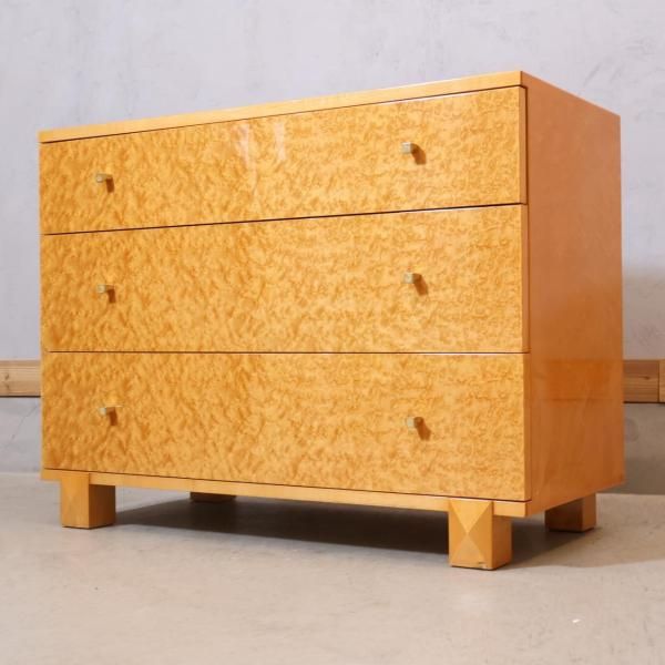 IDC OTSUKA(大塚家具)の人気シリーズSPLENDOR(スプレンダー)のチェスト