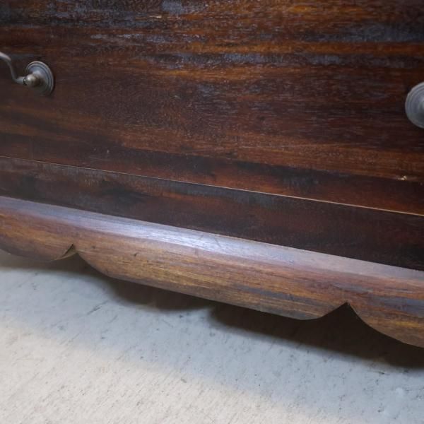 B-COMPANY(ビーカンパニー)の古木を使用したオリエンタルな4段チェスト