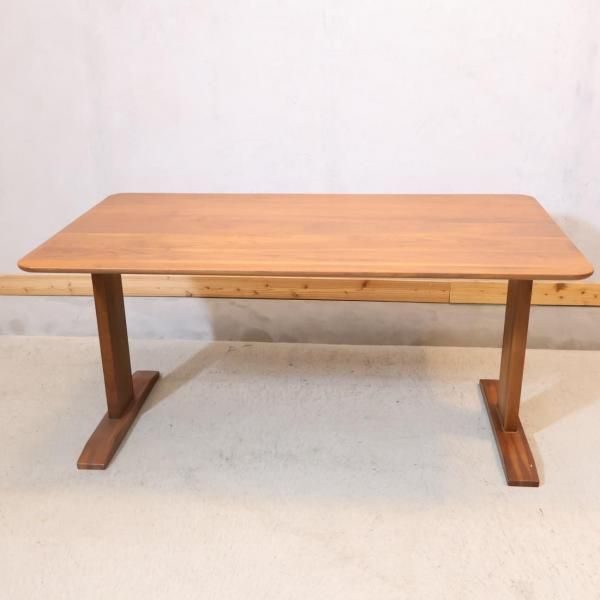 NAGNO INTERIOR(ナガノインテリア)のウォールナット材 ダイニング