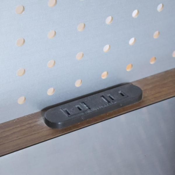 人気のunico(ウニコ)のSTRADA(ストラーダ)シリーズよりキッチンボード