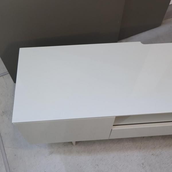 Francfranc(フランフラン)のNOSTRO(ノストロ)テレビボードです