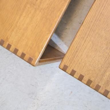 北海道旭川のメーカーCONDE HOUSE(カンディハウス)のナラ材