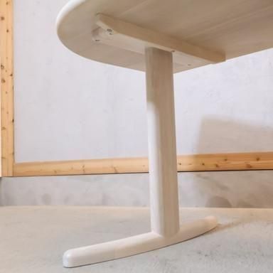 karimoku(カリモク家具)のDT8821 オーク材 ダイニングテーブルのご紹介