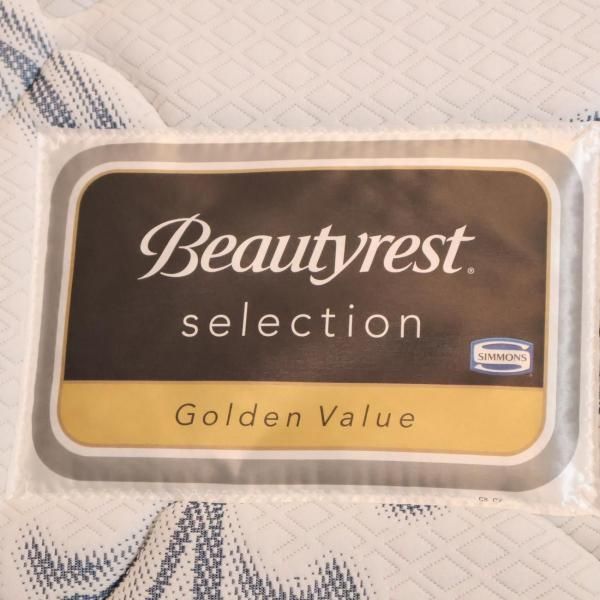 SIMMONS(シモンズ)社よりビューティレストシリーズ、ゴールデン