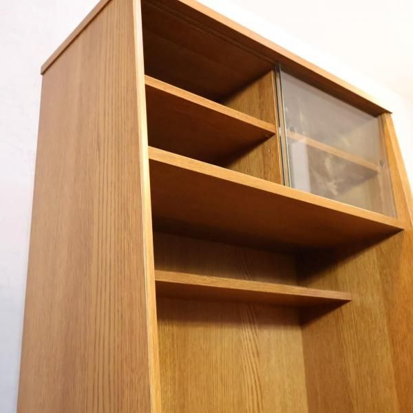 unico(ウニコ)のSIGNE(シグネ)シリーズのキッチンボードです。オーク材