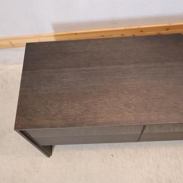 HR293 【レアデザイン】カリモク　高級家具　chitano チターノ　ボード 人気のkarimoku(カリモク家具)よりChitano(チターノ)のテレビ