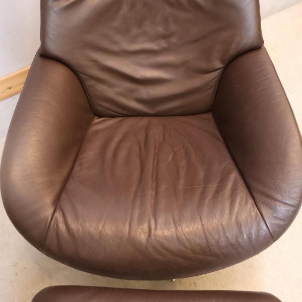 北欧デンマークのメーカーKEBE(ケベ)社の本革を使用したリクライニング