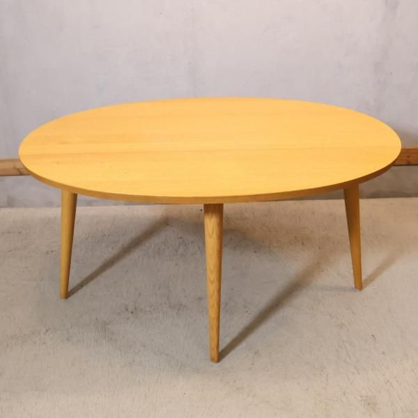 飛騨の家具メーカーKASHIWA(柏木工)のオーク材を使用した