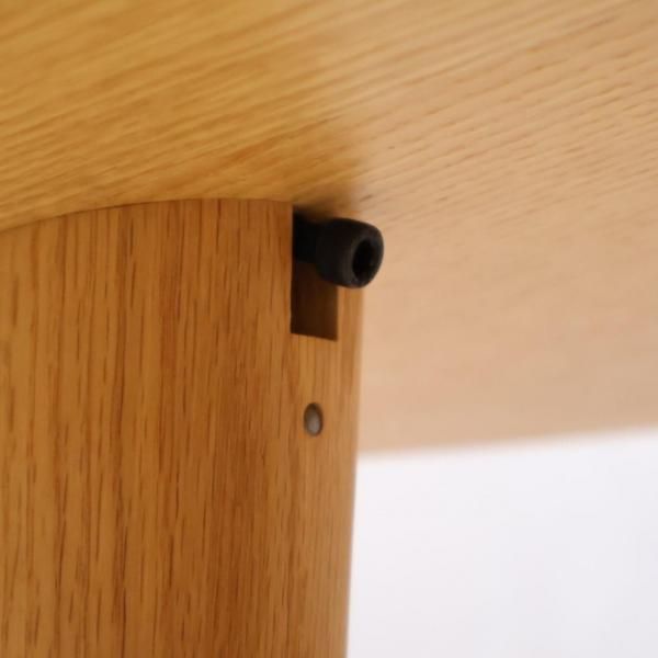 飛騨の家具メーカーKASHIWA(柏木工)のオーク材を使用した