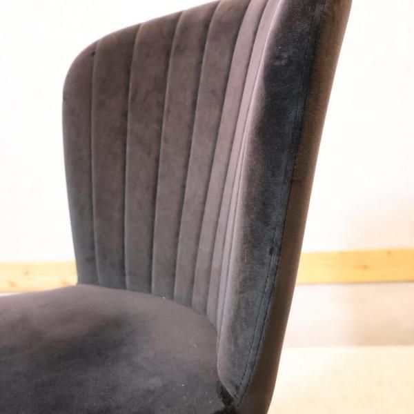 NOCE(ノーチェ)よりチェアSDR3100 2脚セットです。光沢のある